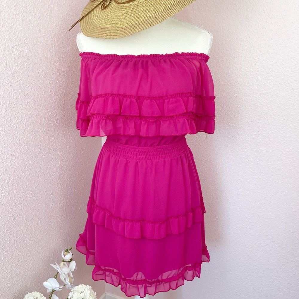 🌺 “Sofia” Lace Trim Bandeau Mini Dress